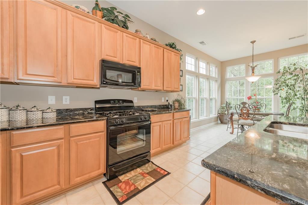 Autumn Cove At Lake Wylie - Residential