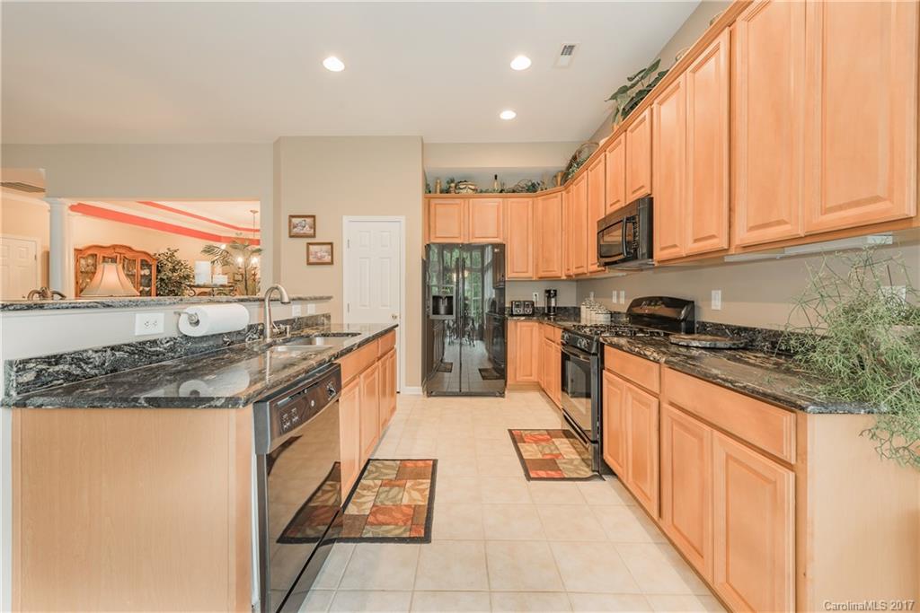 Autumn Cove At Lake Wylie - Residential