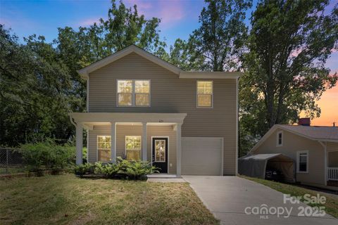 Photo of 623 Hillcrest Drive, Shelby, NC 28150 (MLS # 4286452)