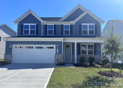 Photo of 2016 Fernway Drive, Charlotte, NC 28216 (MLS # 4434824)