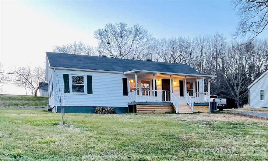 Welcome to this charming 3-bedroom, 1-bath home located in the growing west Charlotte area. Situated on a spacious lot, this property blends classic character with comfortable living and strong investment potential.
Inside, you’ll find hardwood flooring throughout the main living areas and an inviting layout designed for everyday living. The home features a bright living room, an eat-in kitchen (oven conveys), and well-sized bedrooms that provide flexibility. Washer and dryer hookups add convenience, while the functional floor plan maximizes the home’s space and comfort.
Outdoor features include a covered front porch—perfect for relaxing—and a large yard, an additional carport, and a storage building, offering plenty of room for parking, storage, or outdoor entertaining.
Located just minutes from major highways, shopping, dining, and employment centers, this home offers easy access to both everyday amenities and the vibrant opportunities of Charlotte.
Whether you’re a first-time buyer, investor, or someone looking to settle in a convenient location, this property offers great value and long-term potential in one of Charlotte’s steadily developing areas.