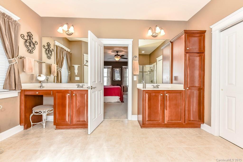 Baxter Village - Residential