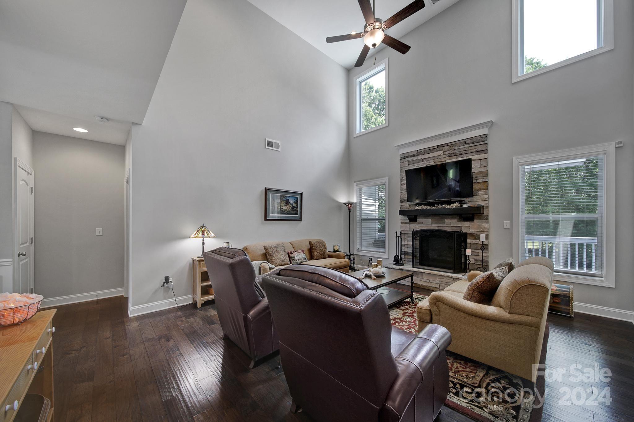 Brentwood - Residential