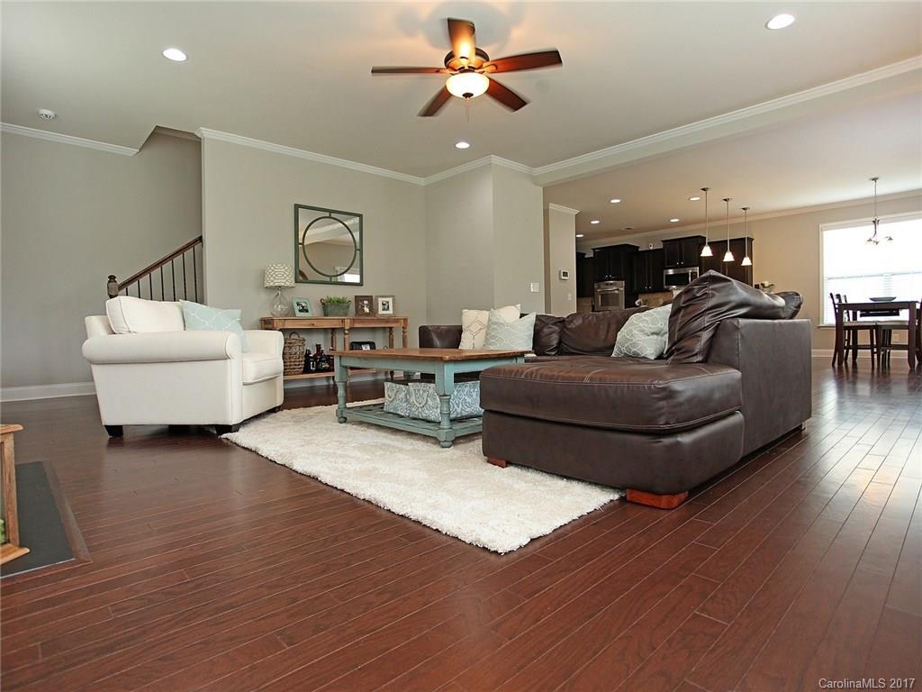 Lake Ridge - Residential