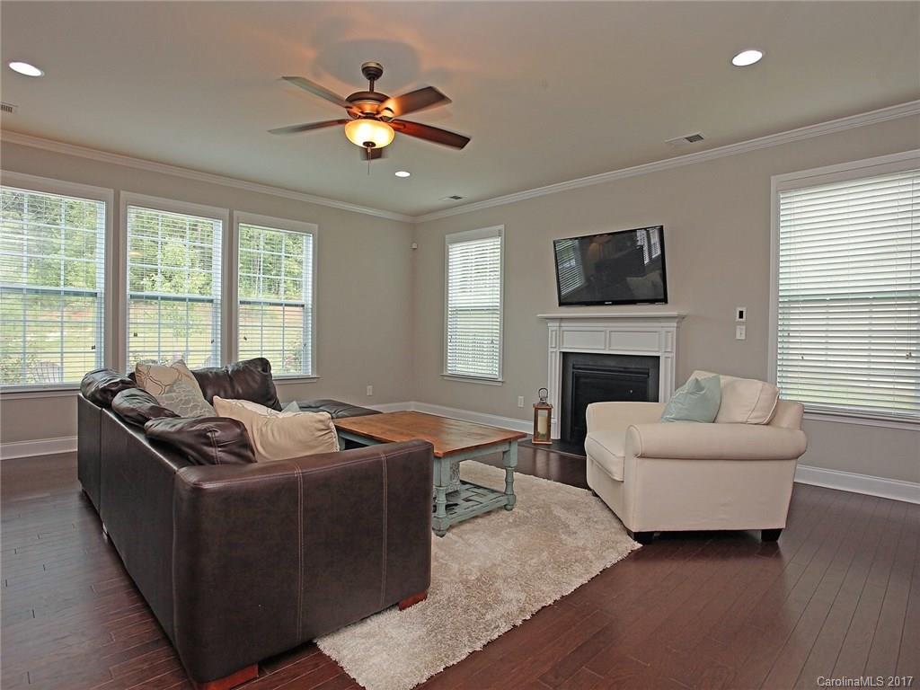 Lake Ridge - Residential