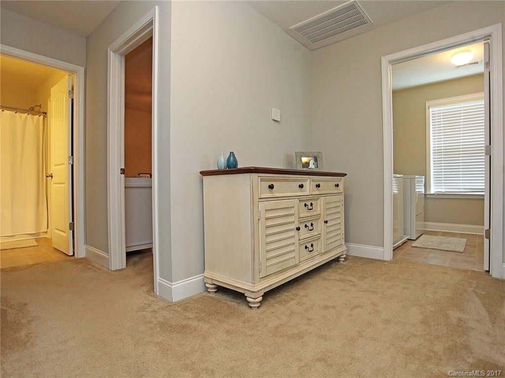 Lake Ridge - Residential