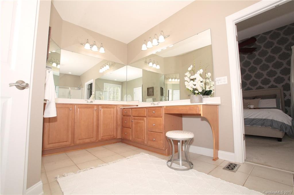 Lakeshore - Residential