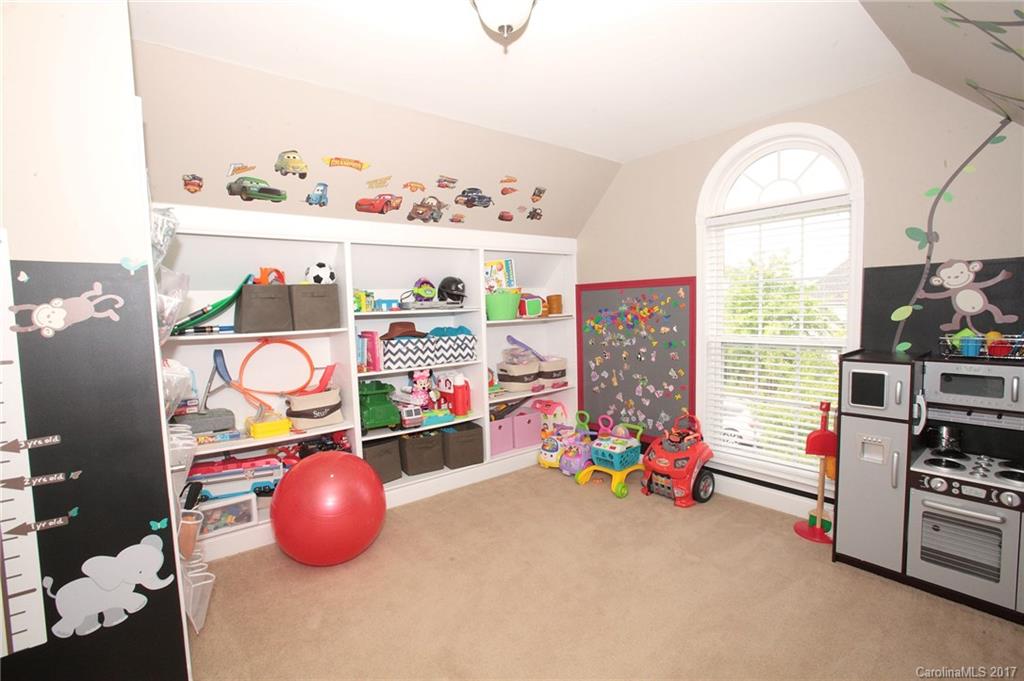 Lakeshore - Residential