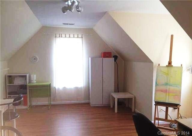 Forest Pond - Residential