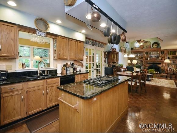 Kenwood Knoll - Residential