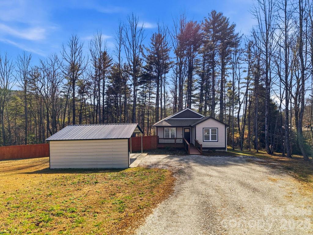 Honeycrisp - Residential