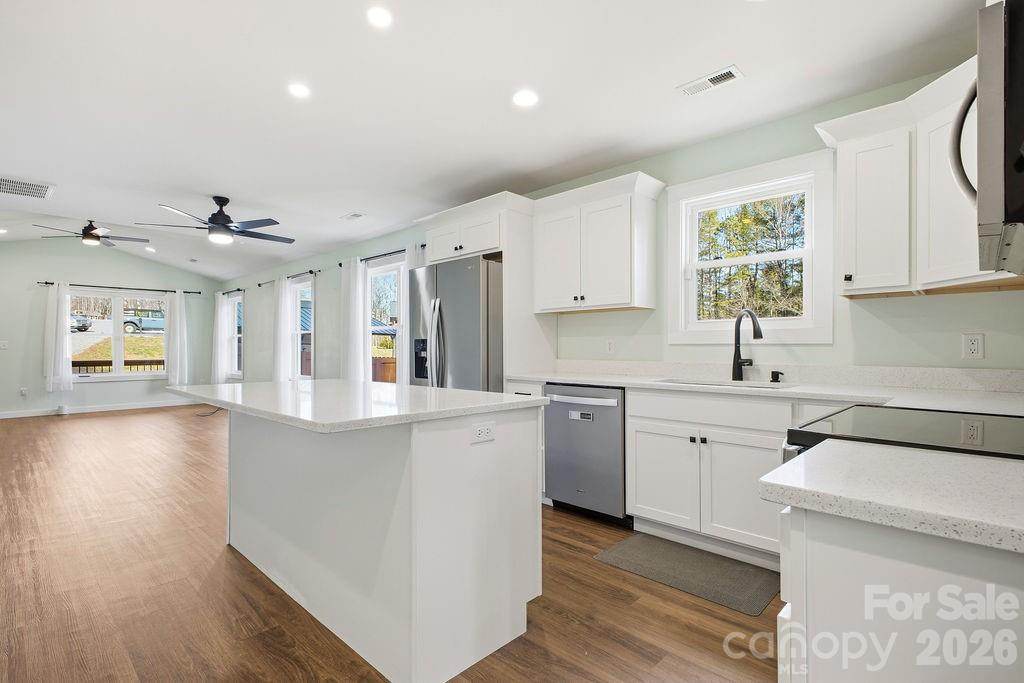 Honeycrisp - Residential