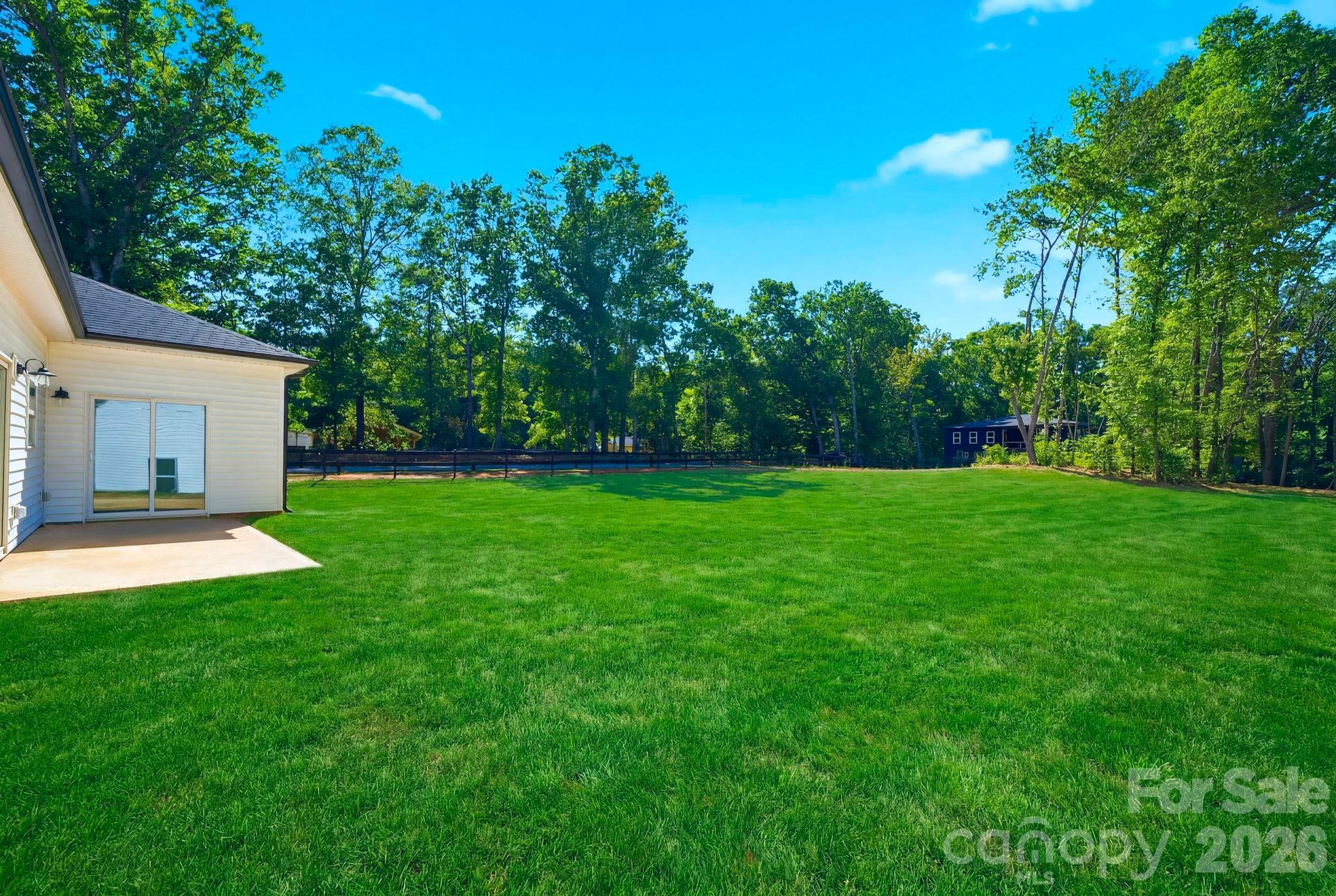 3272 FAIRVIEW Drive