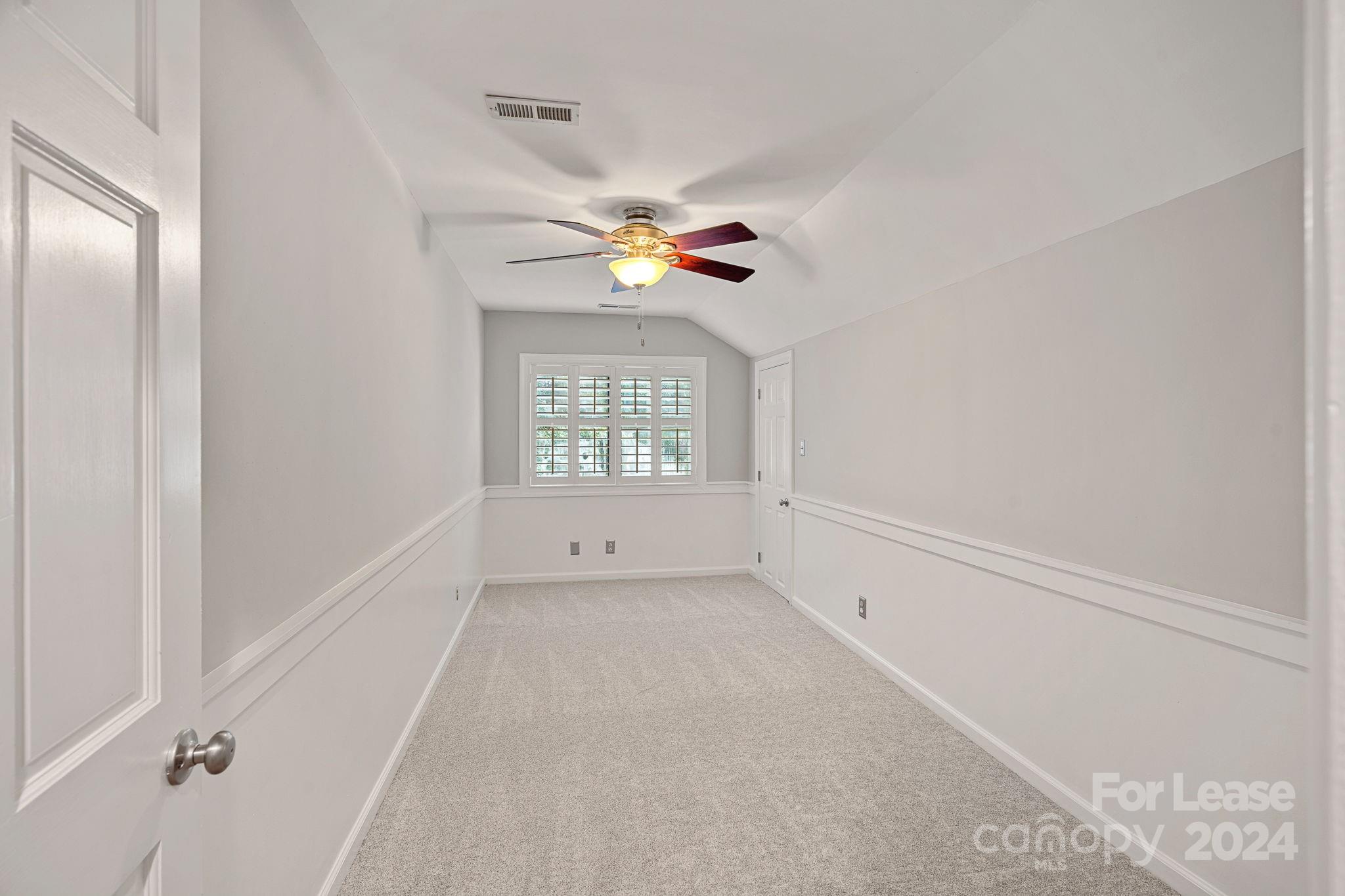 River Hills - Residential Lease