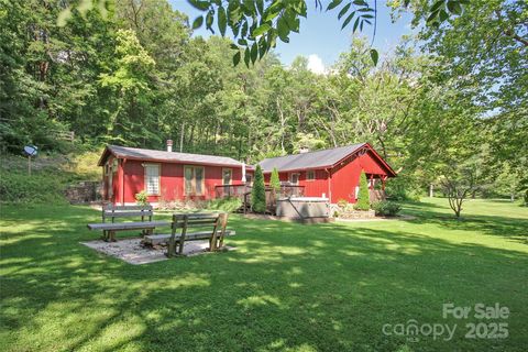 30 Creek Bend Lane Asheville NC 28805