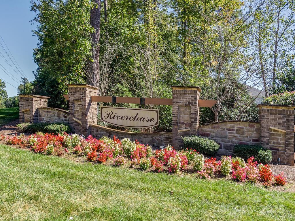 The Preserve At Riverchase - Residential