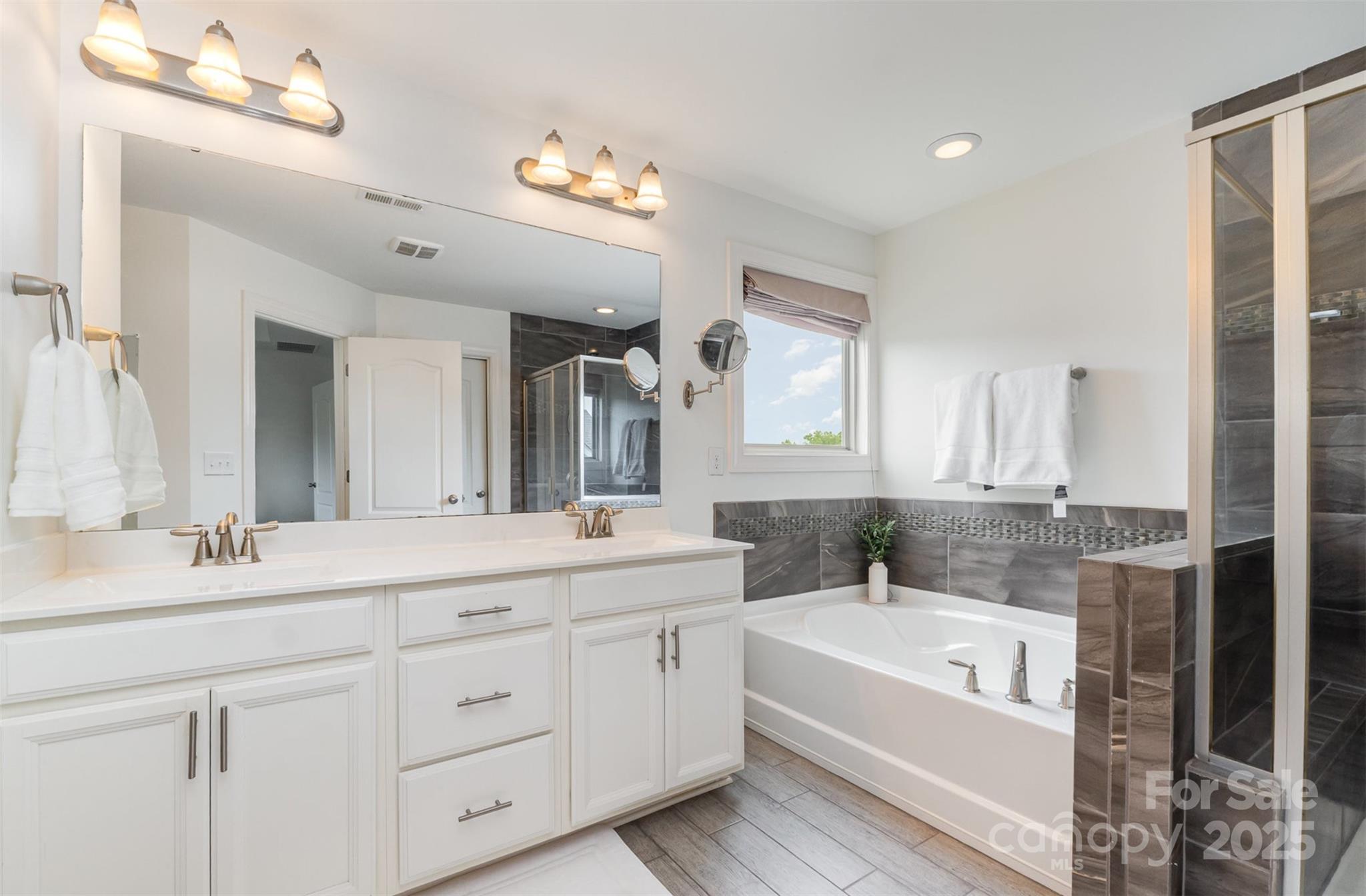 The Preserve At Riverchase - Residential