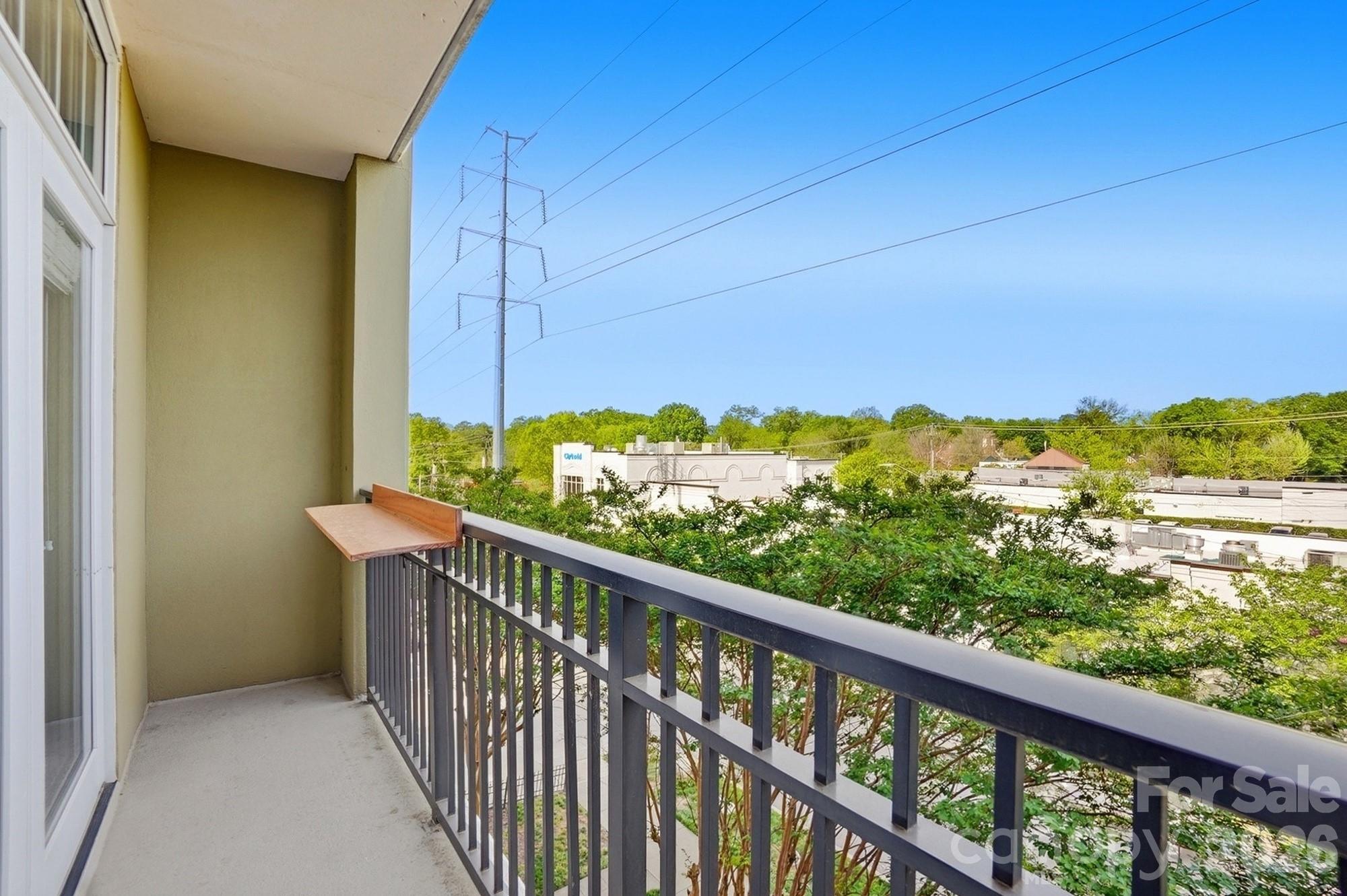 Latta Pavilion - Residential