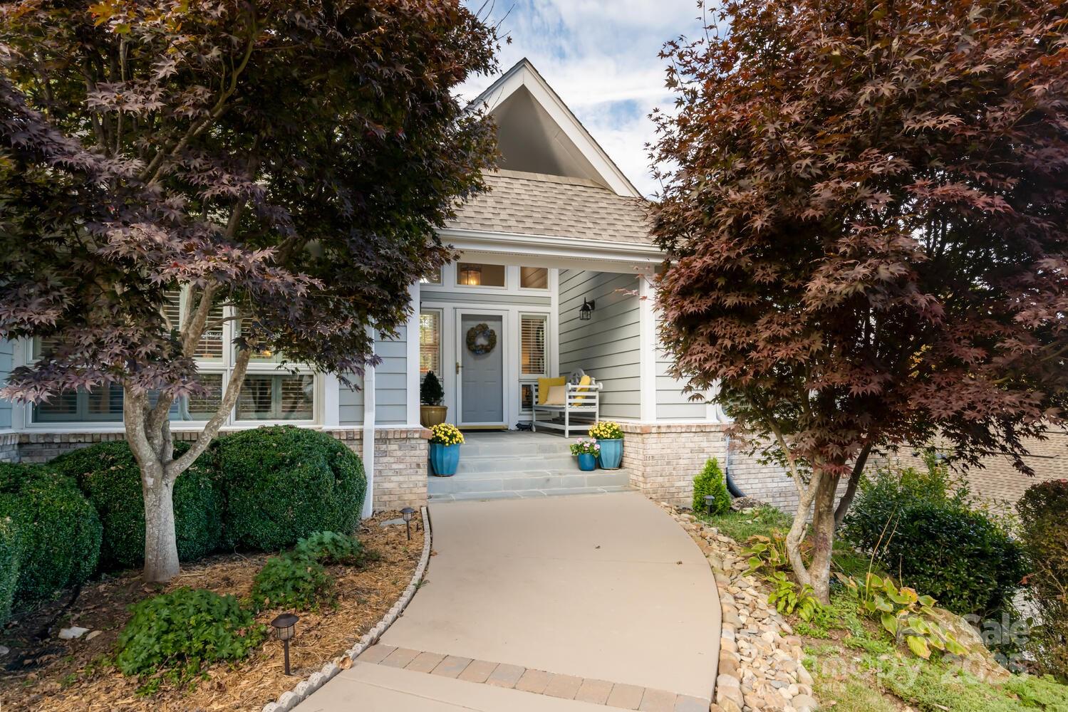 501 Candlewood Lane