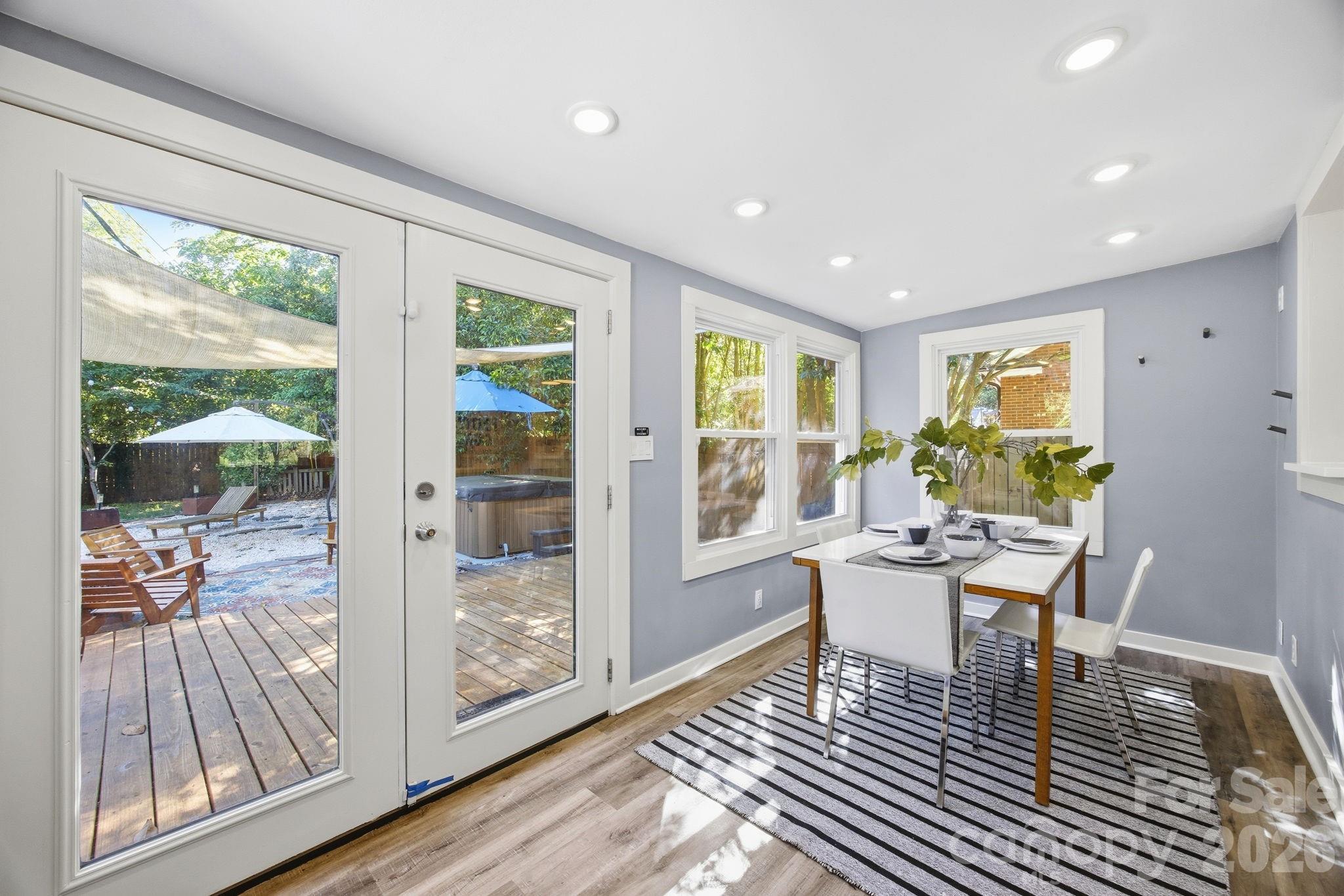 Country Club - Residential