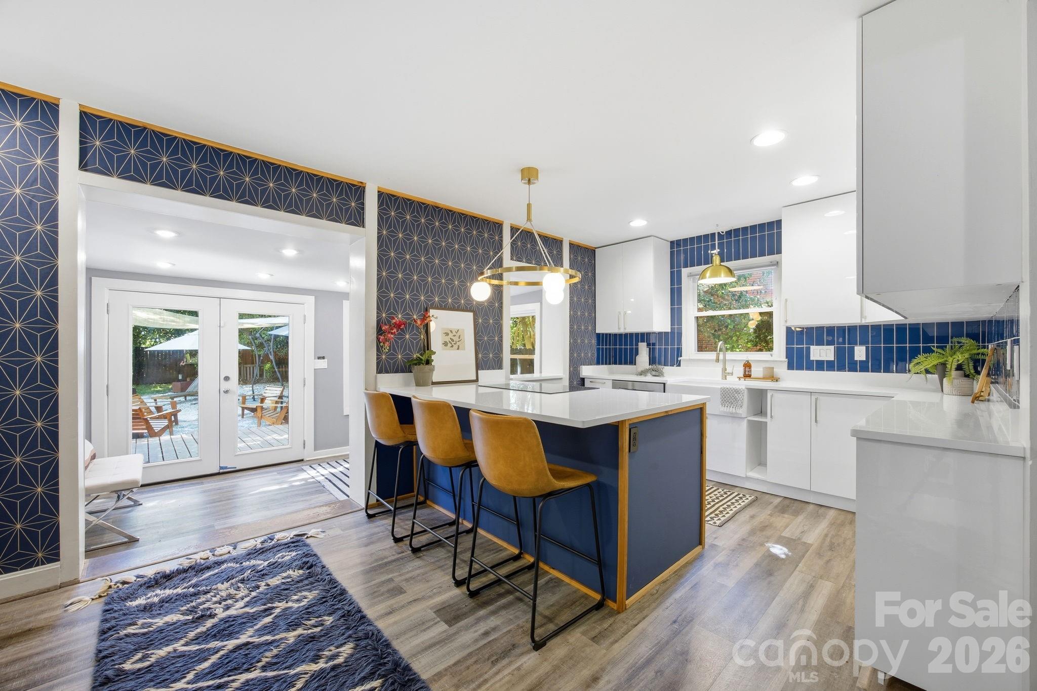 Country Club - Residential