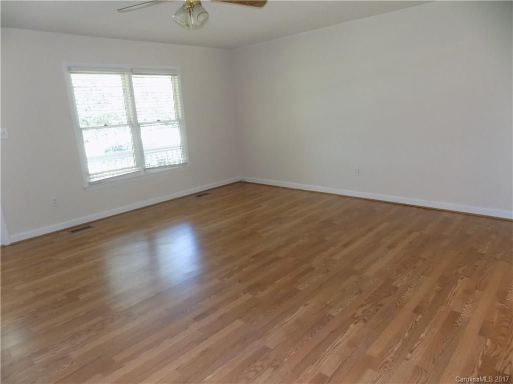 Lippard Springs - Residential Lease