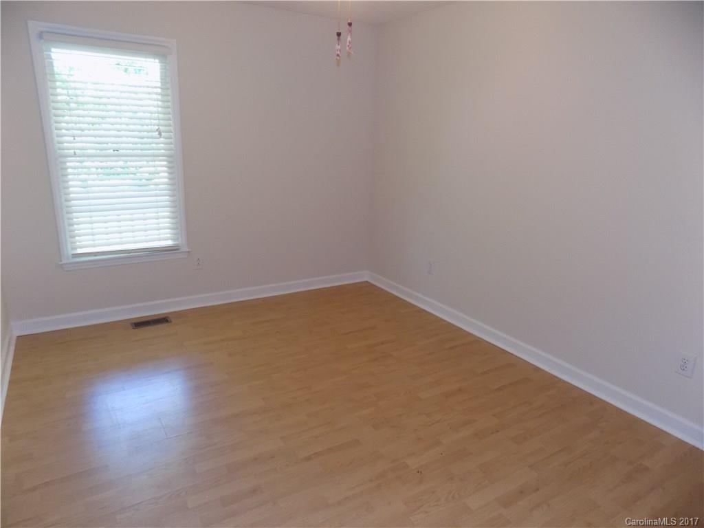 Lippard Springs - Residential Lease