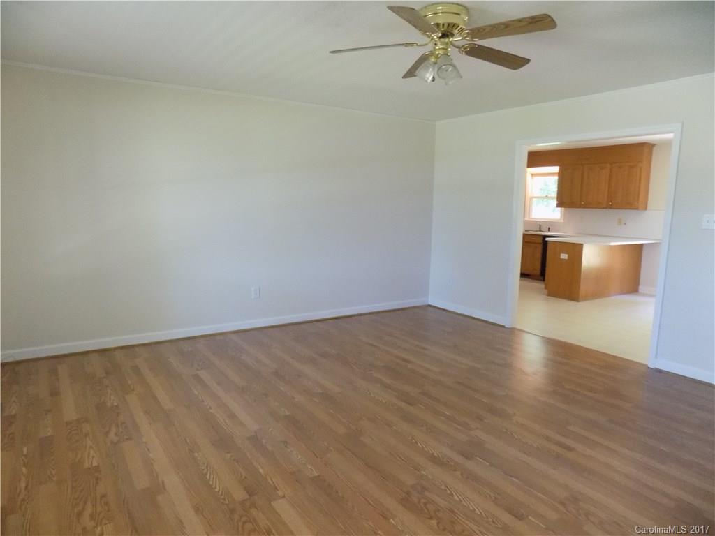 Lippard Springs - Residential Lease