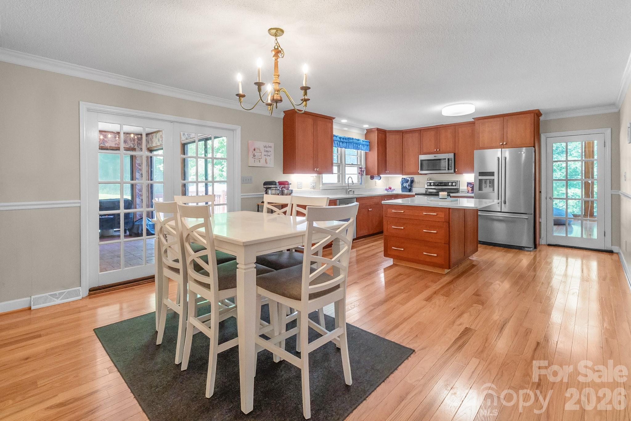 1549 Cecelia Drive