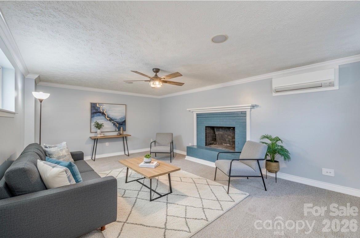 Riverside - Residential