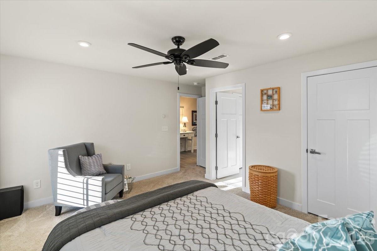 Trinity Townes - Residential