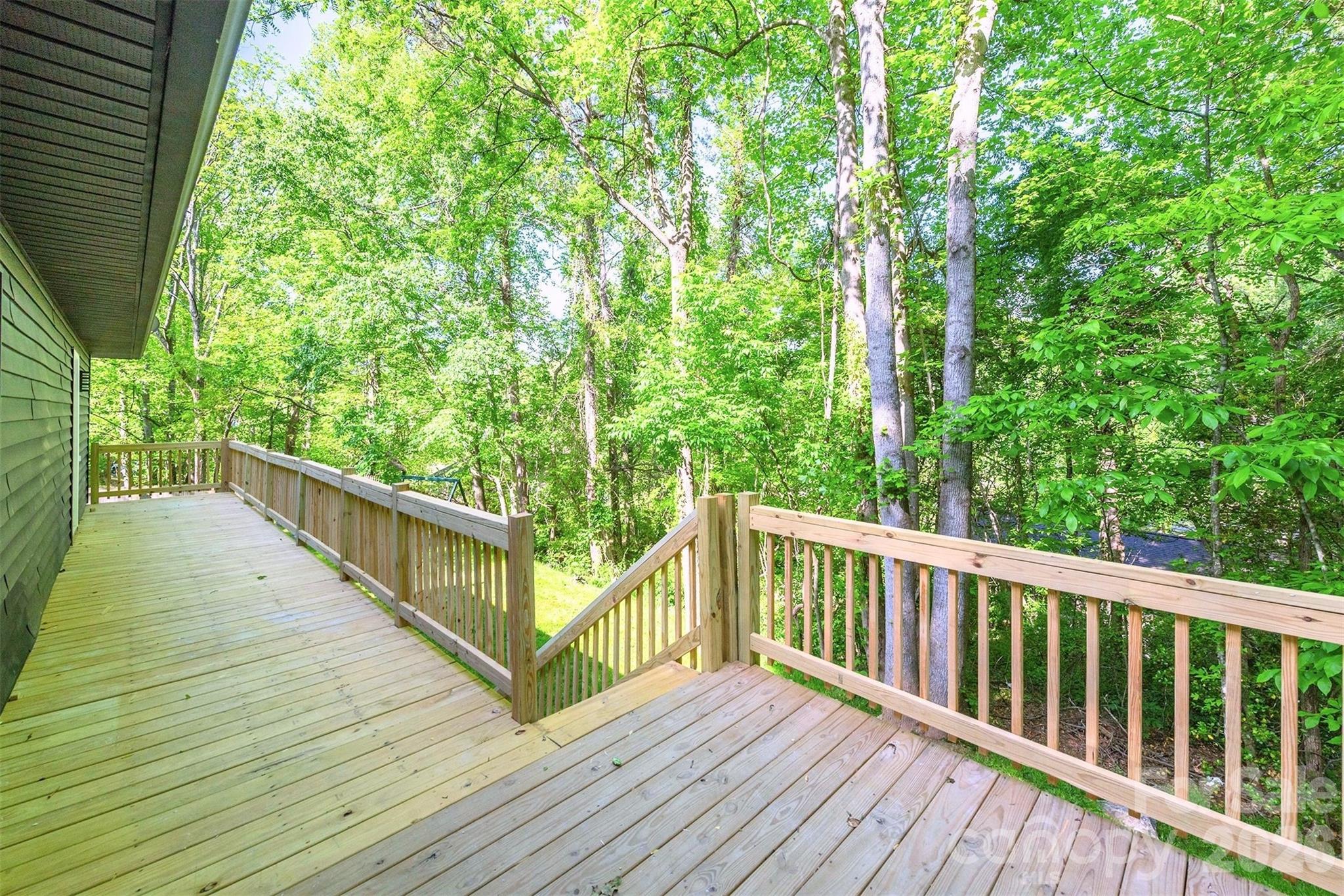 4 Smokey Mountain Drive