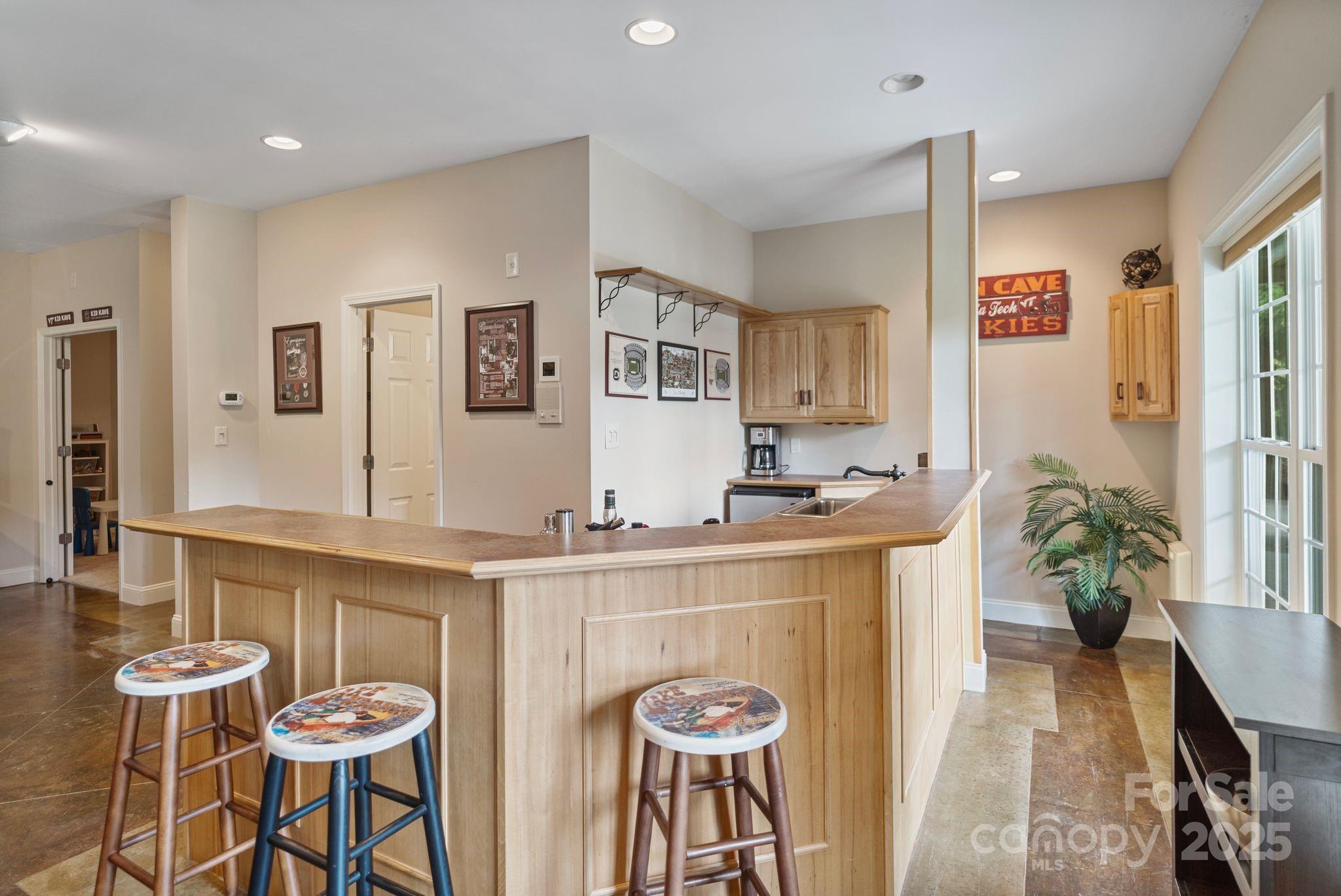 John T Mundy - Residential