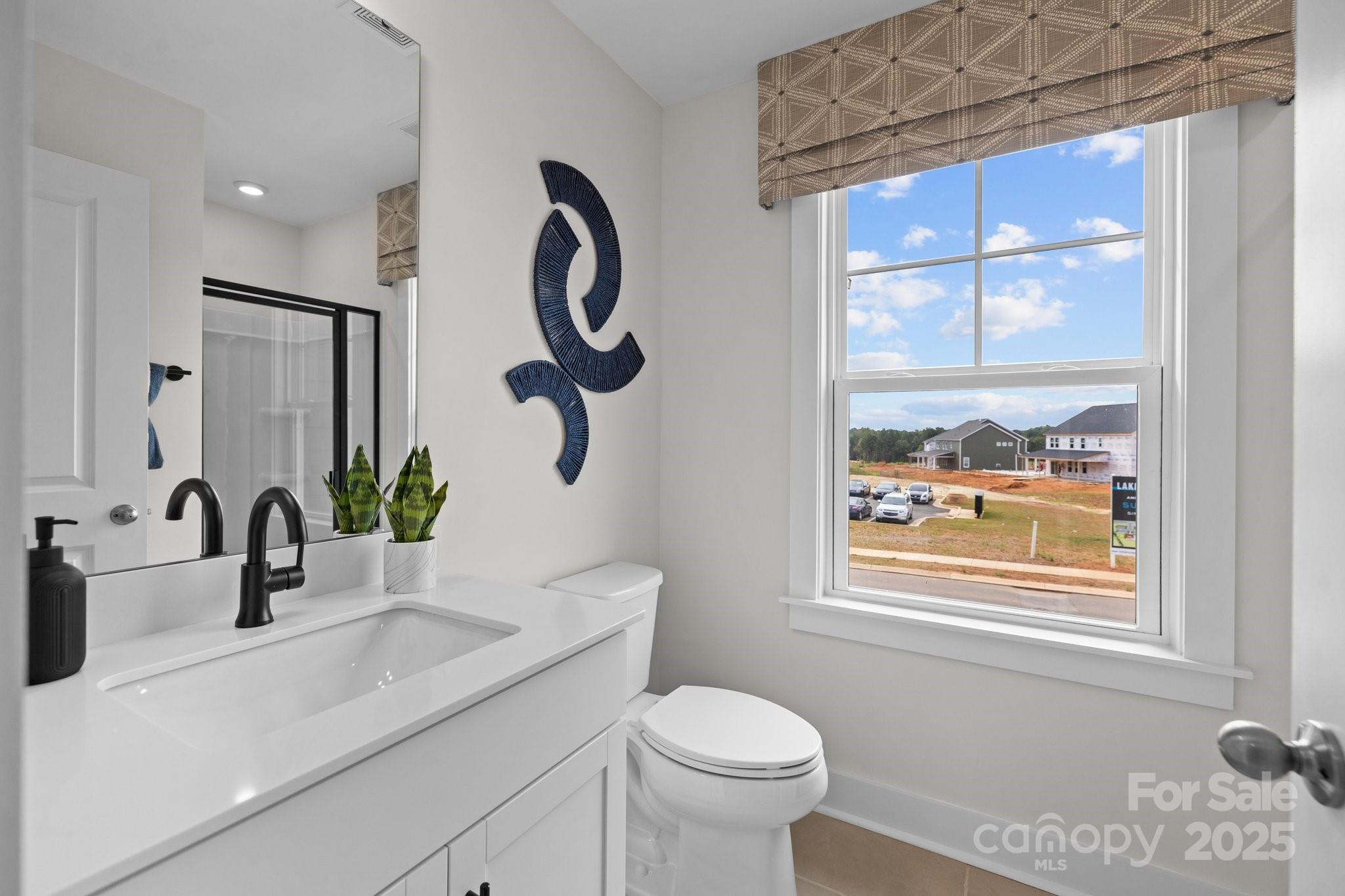 Lakeside Glen - Residential