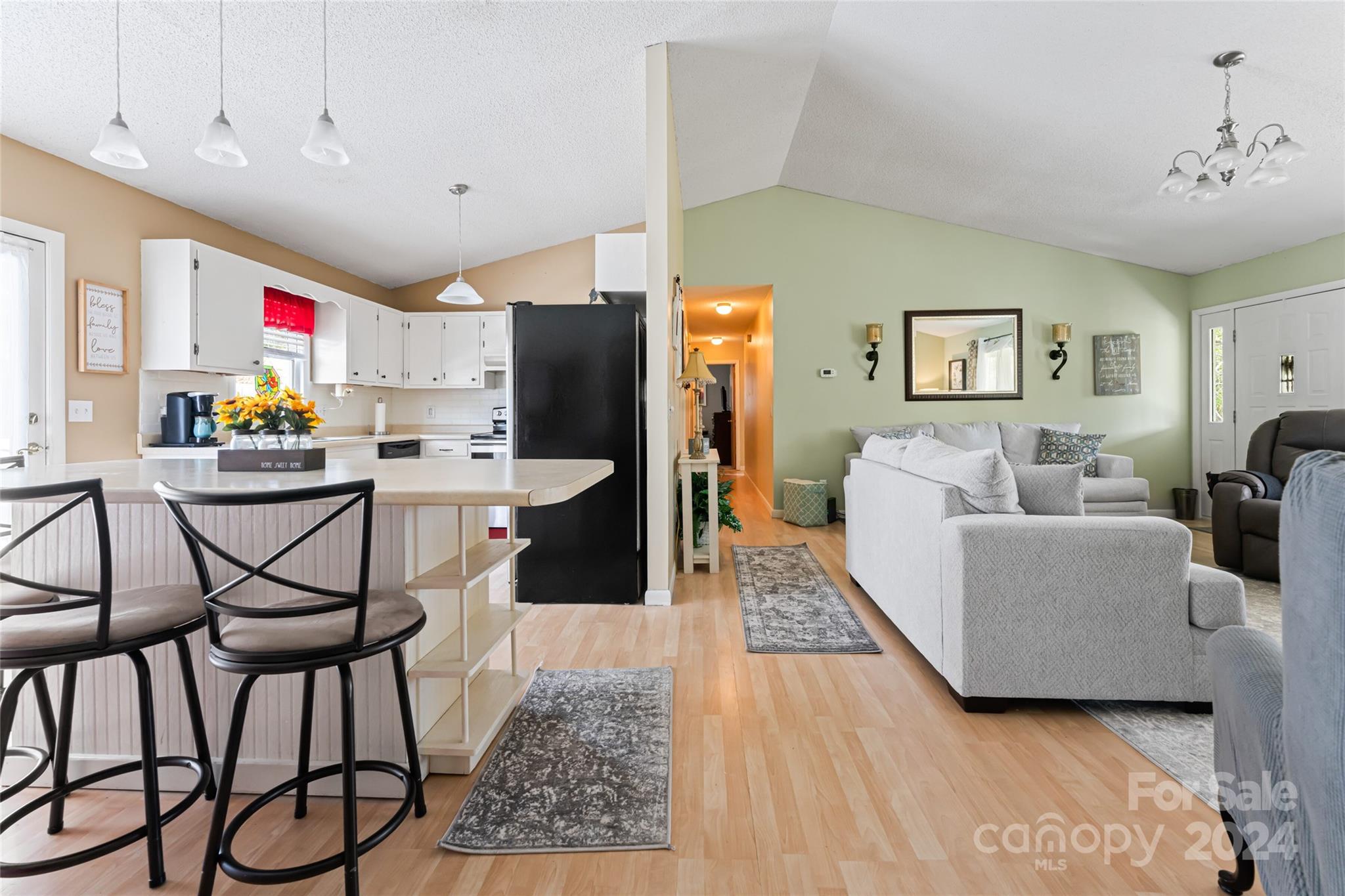 Sunny Knoll - Residential