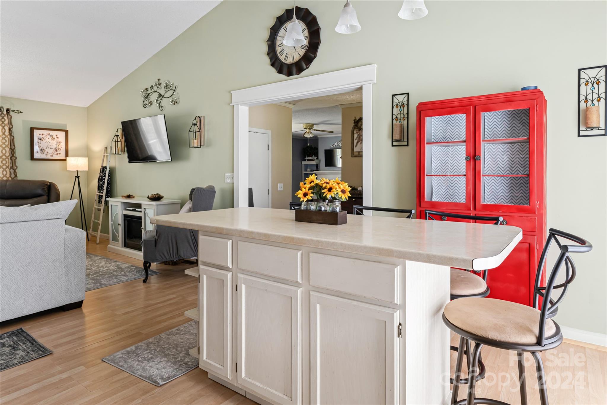 Sunny Knoll - Residential