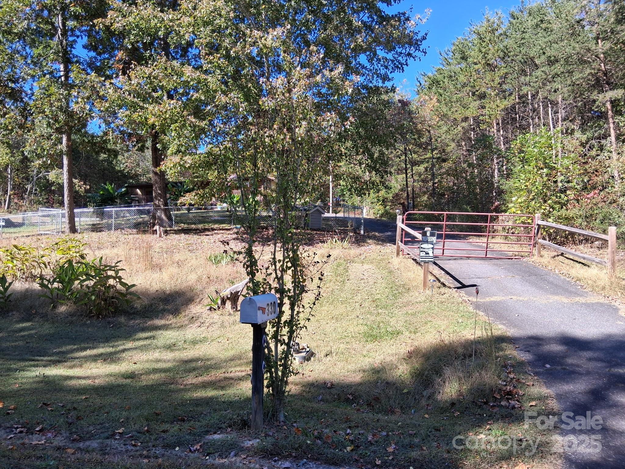 Mountain Ridges Estates - Residential