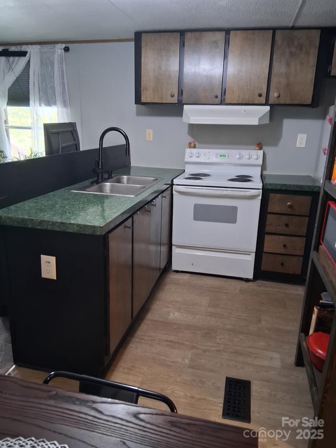 Mountain Ridges Estates - Residential