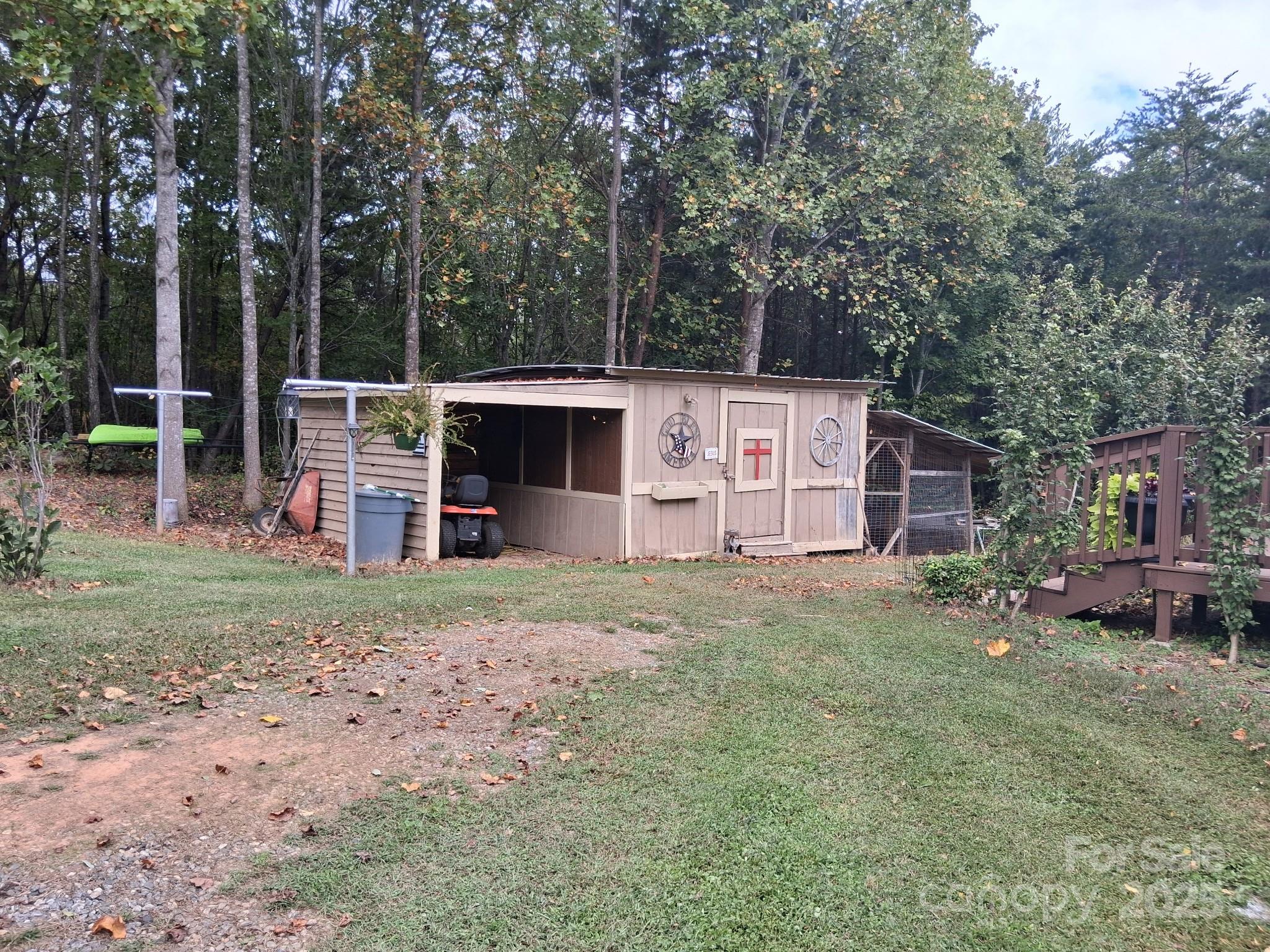 330 Dirty Ankle Road