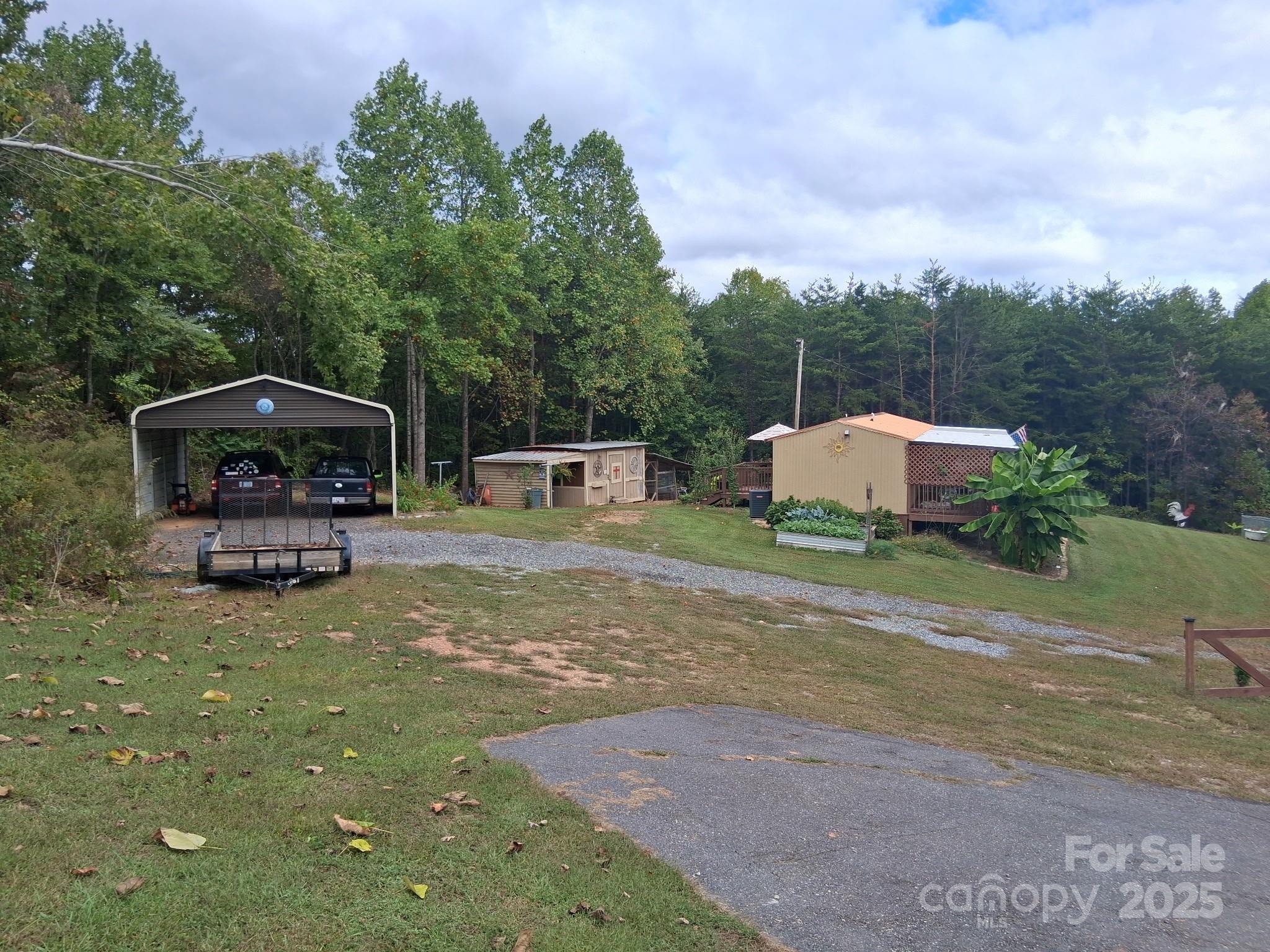 330 Dirty Ankle Road