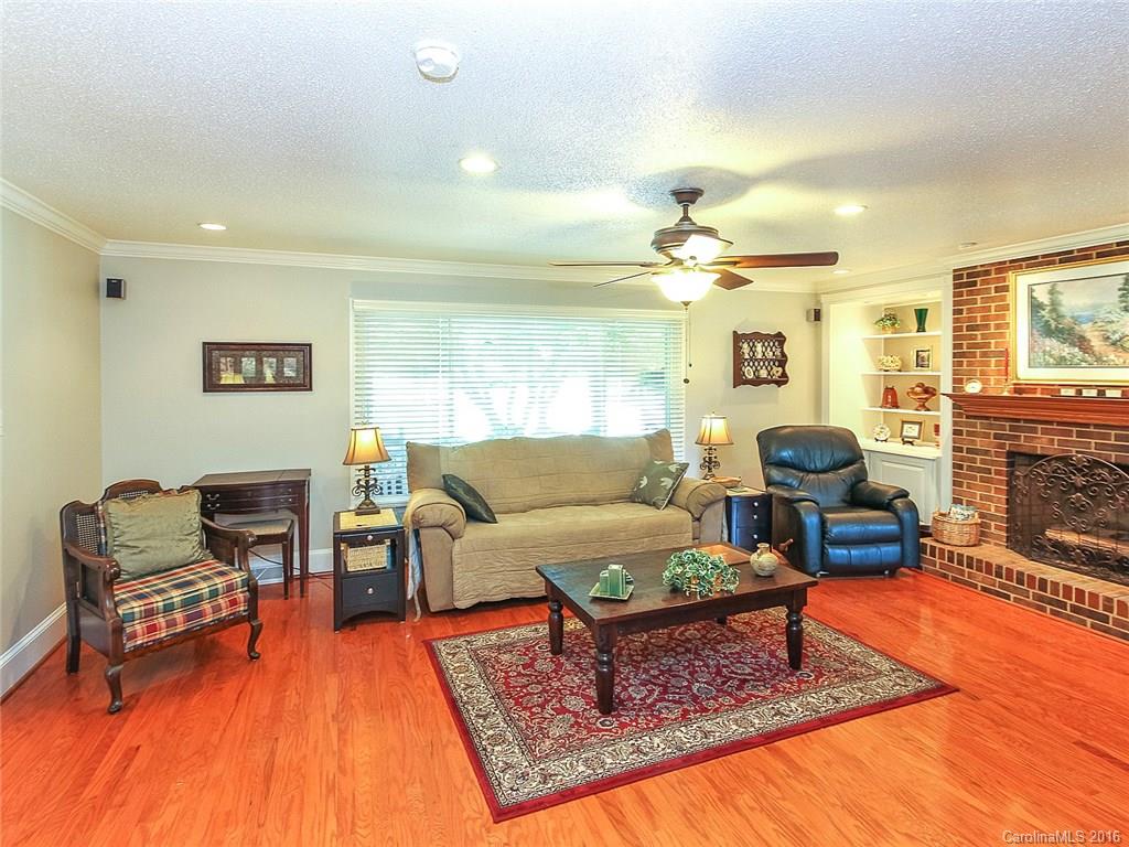 Monterey Hills - Residential