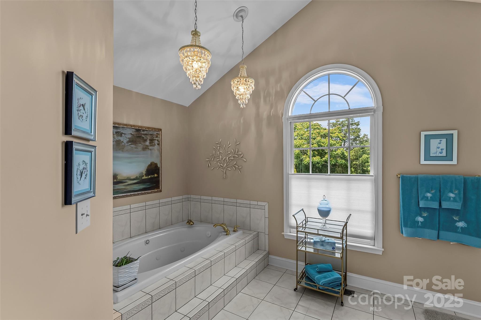 Rainbow Hills - Residential