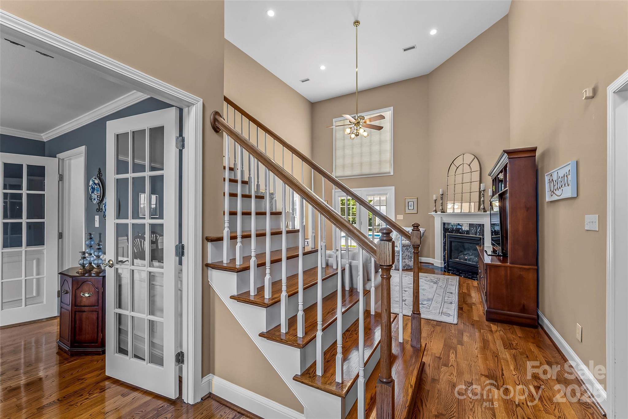 Rainbow Hills - Residential