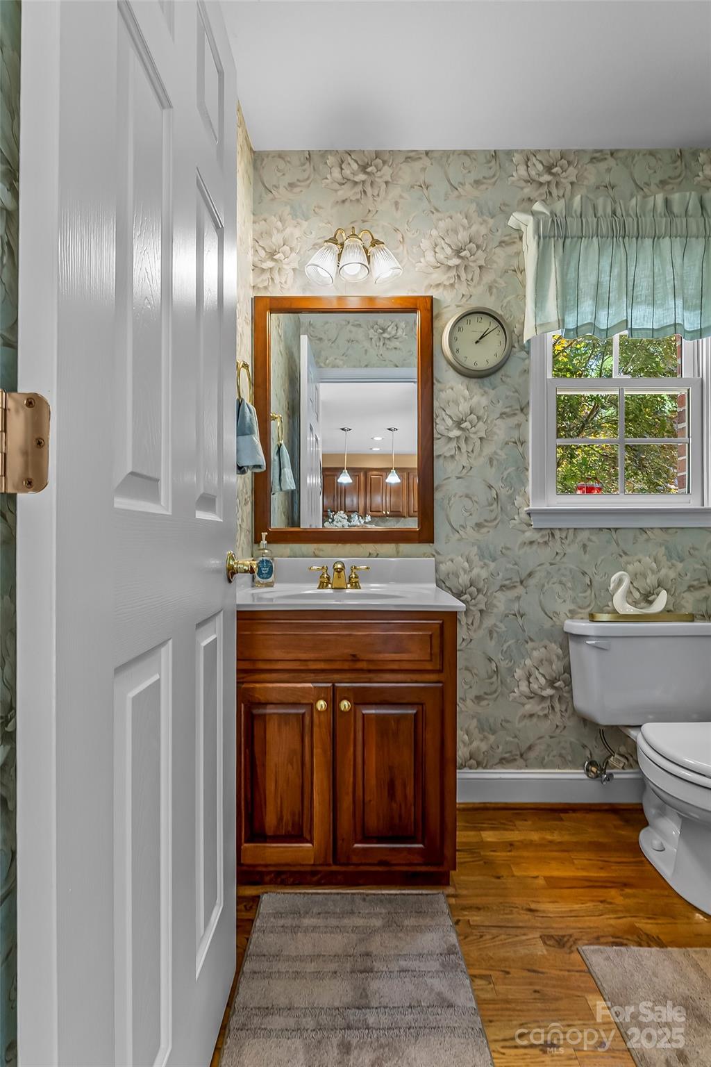 Rainbow Hills - Residential