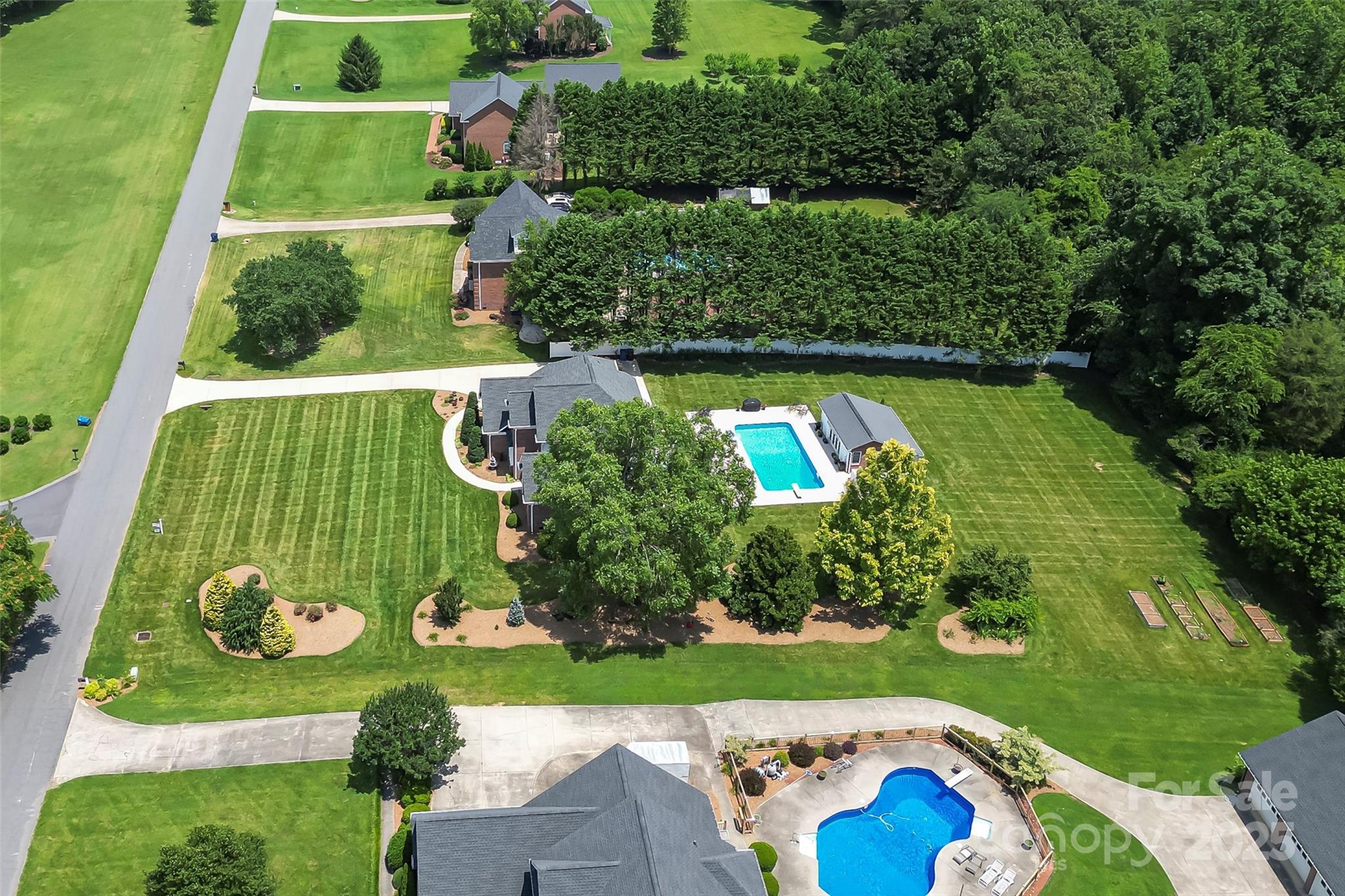 Rainbow Hills - Residential