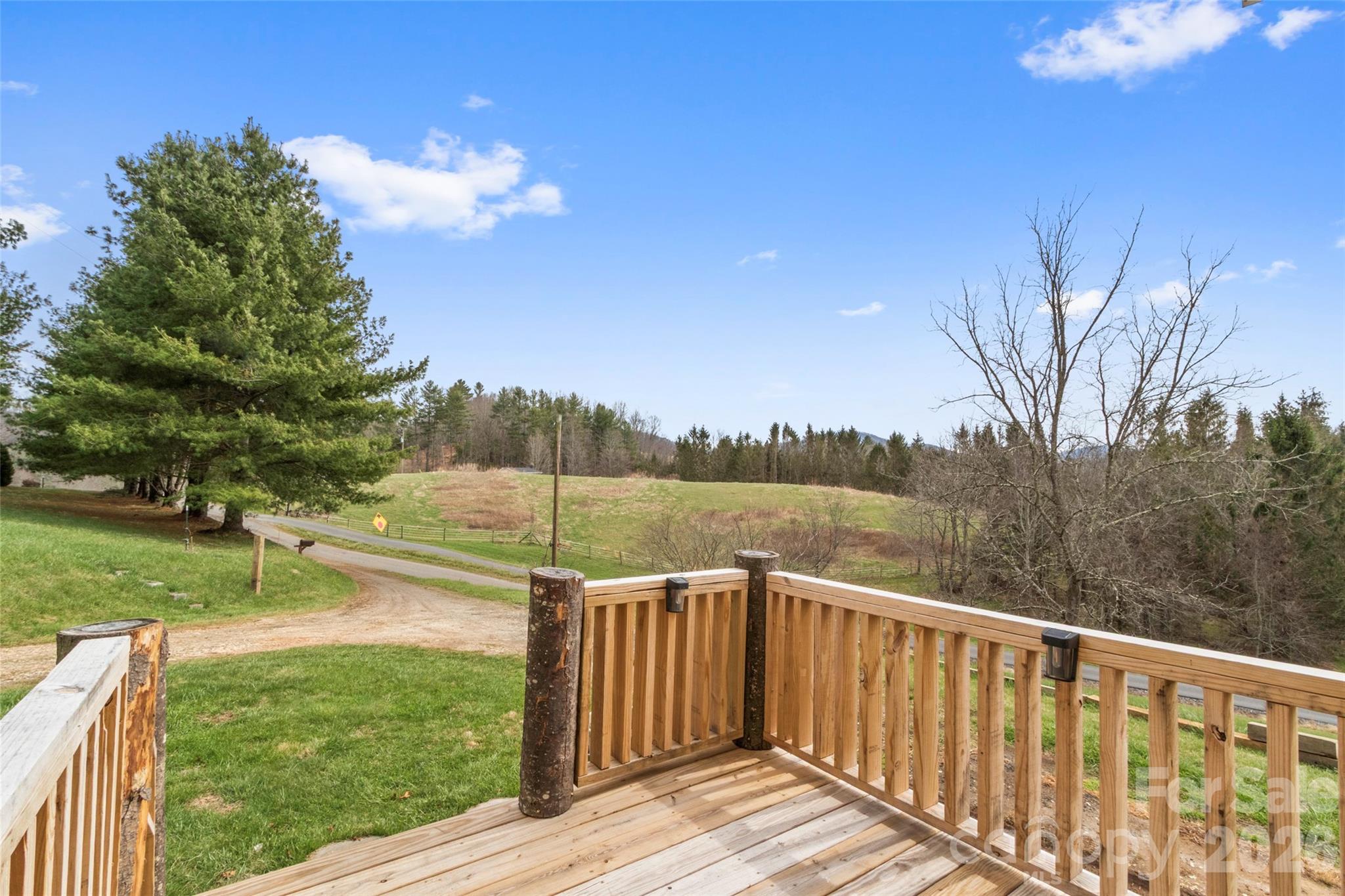 138 Robert Phillips Road