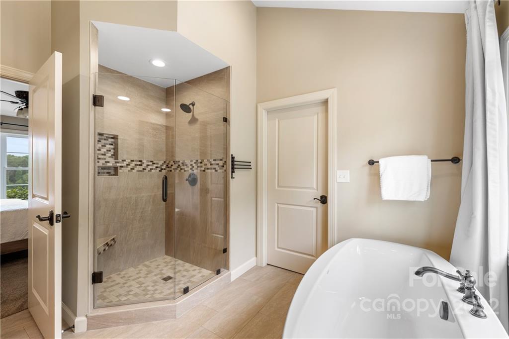 Horseshoe Bend - Residential