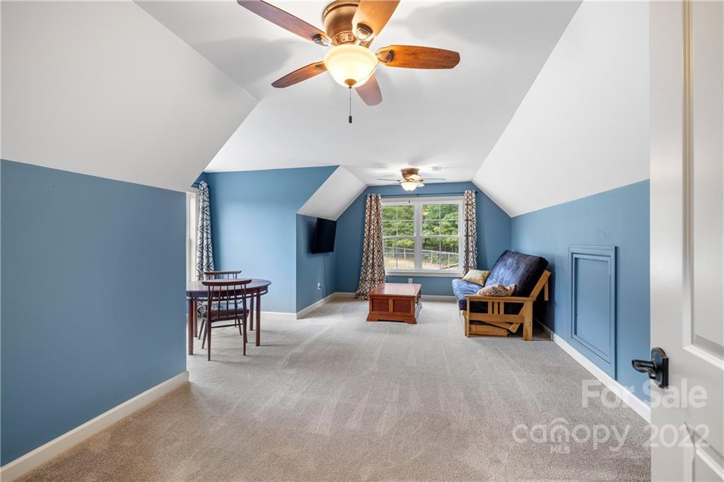 Horseshoe Bend - Residential