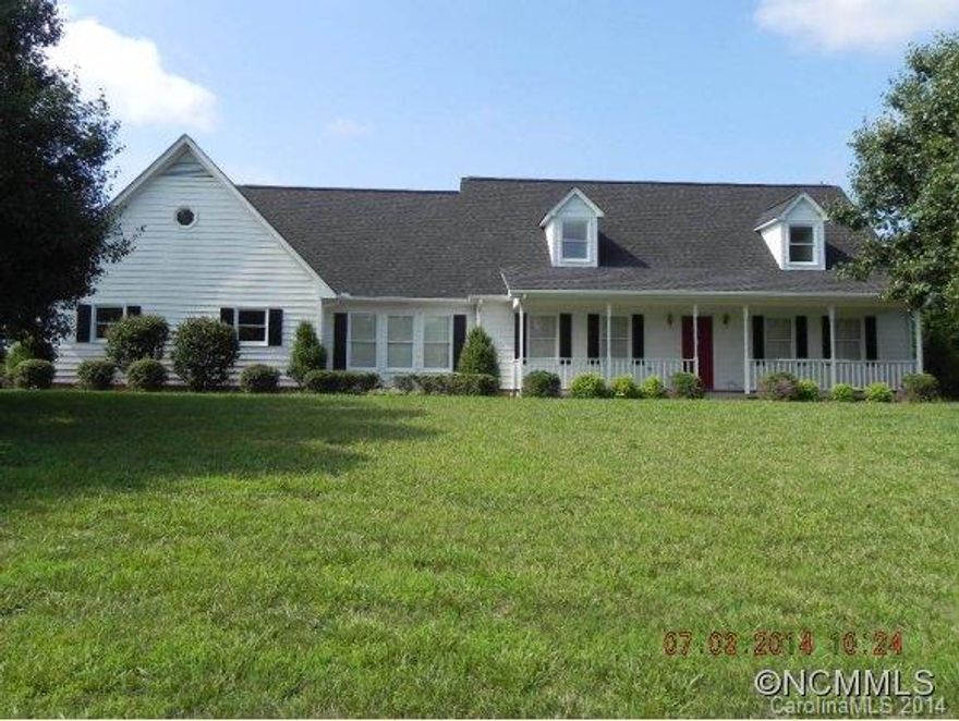 Beautiful home on 1 acre lot in great area. Freshly painted interior; new carpet; new granite counter tops in kitchen and laundry; new range, fridge, dishwasher; new heat pump; newer roof; in ground pool with privacy fence. Large master suite on first floor features huge bath and walk-in closet; formal dining room; den/office. Bonus room over garage is great for storage or finish for any number of uses. Must See!!