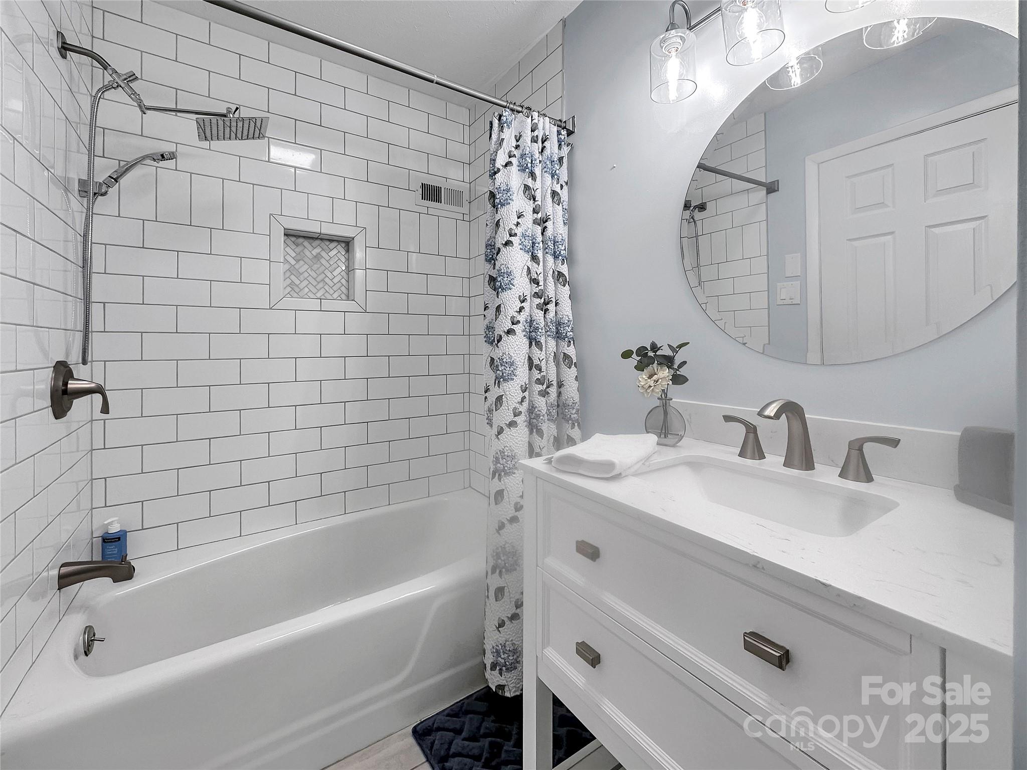 Olde Farm - Residential